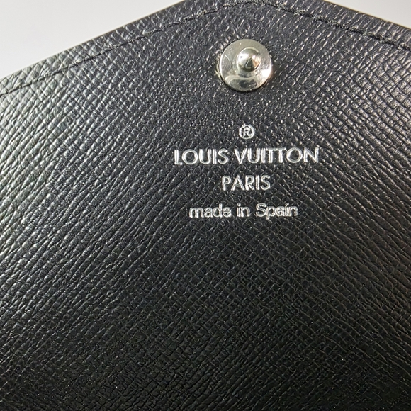 Louis Vuitton Black Epi Leather Sarah Wallet | Entrupy COA - Picture 4 of 13